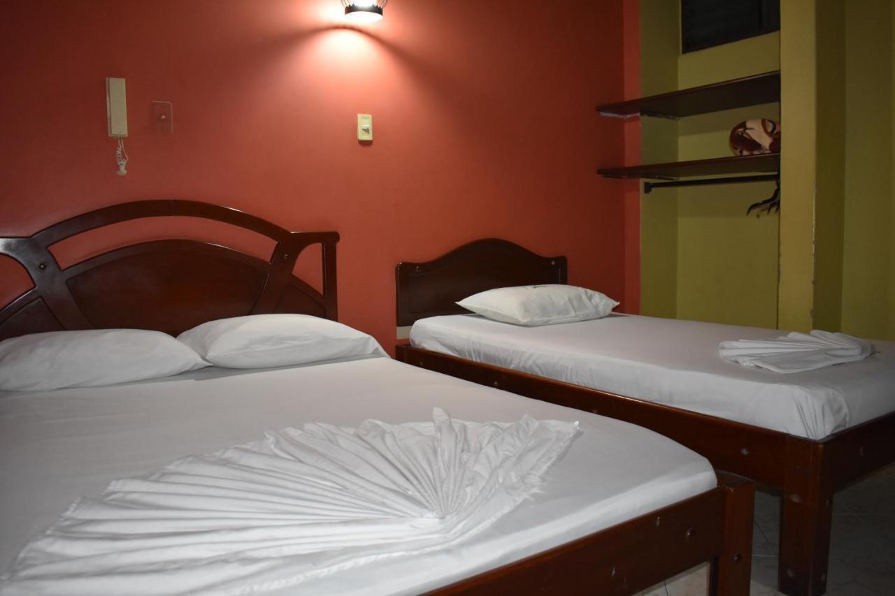 La Del Viajero Hotel
